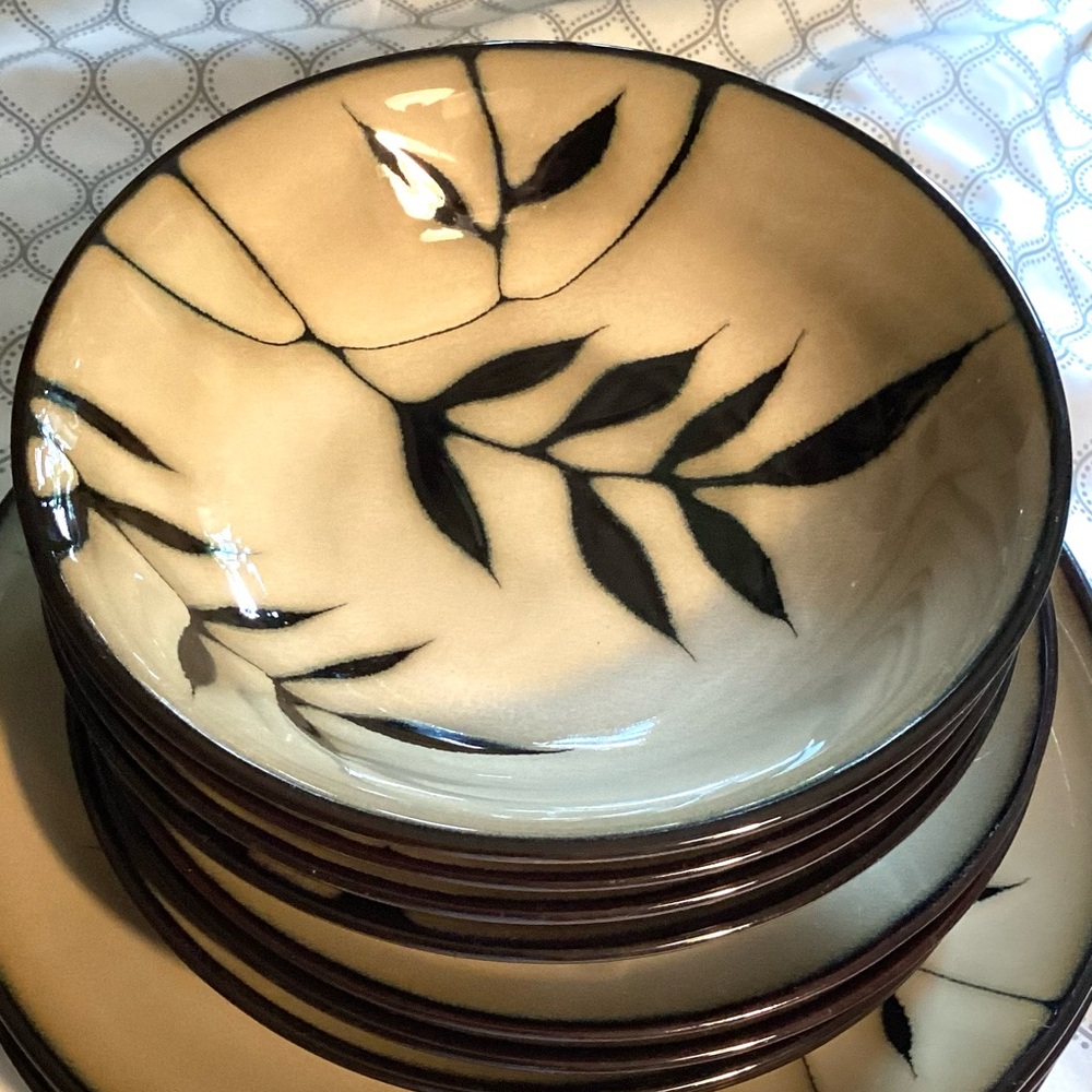 COPY - Gibson Elite 7 China plates. Price per unit